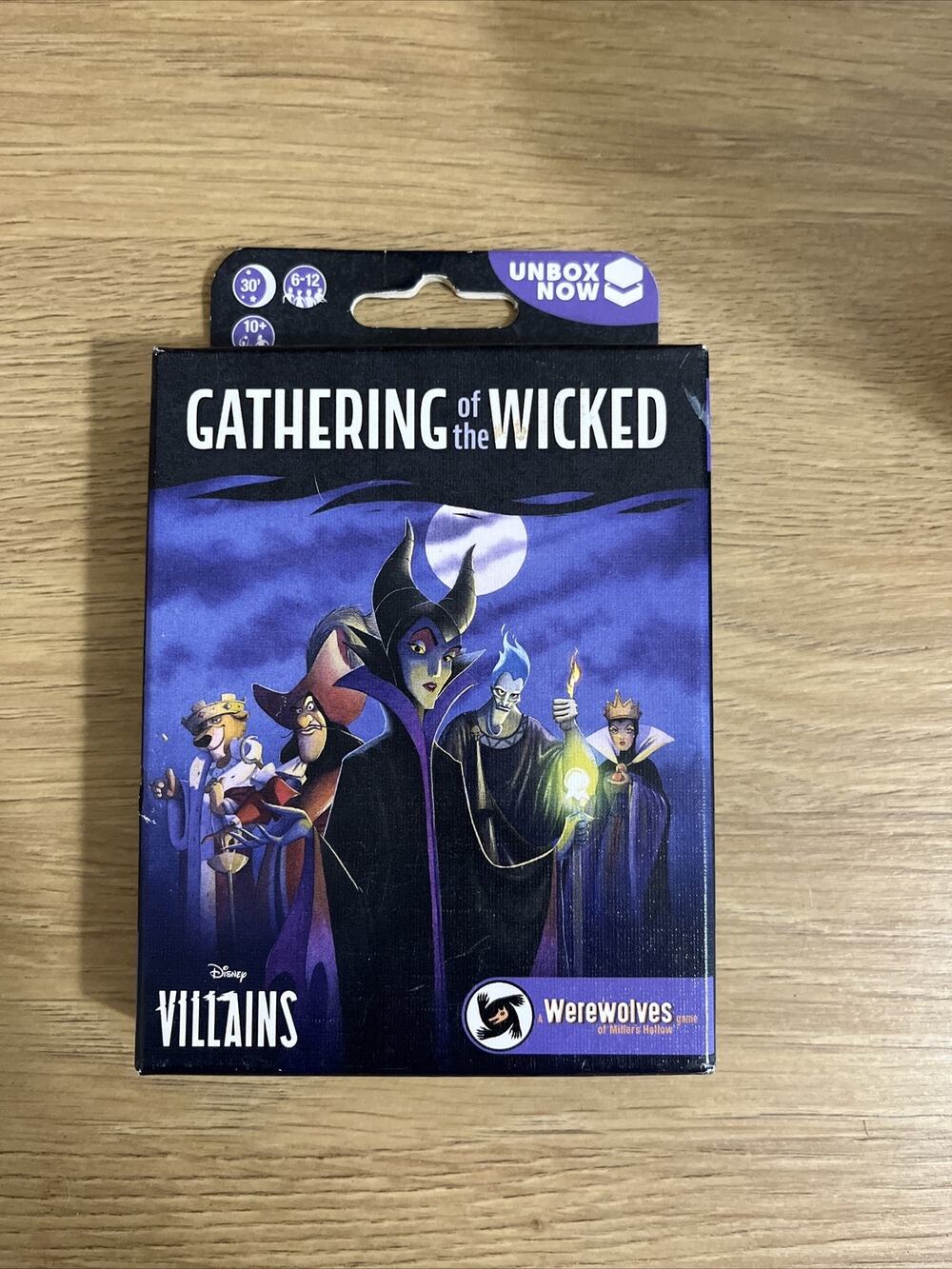Disney Card Game Disney Villains: Gathering of the Wicked